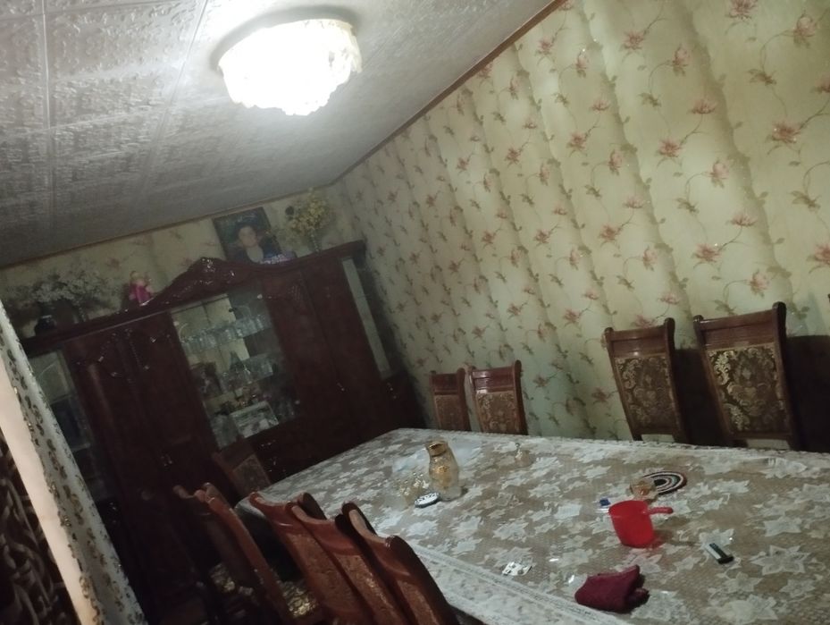 5 sutixli Hovli sotiladi