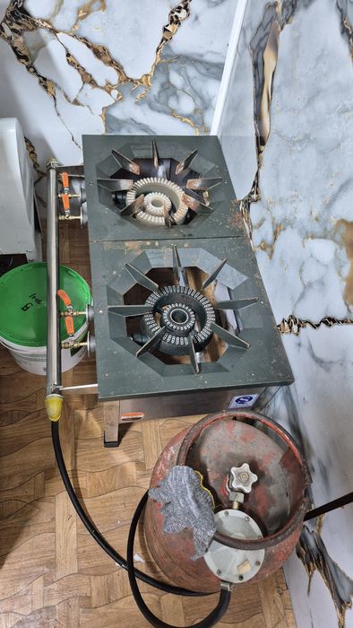 Газовая плита 2х