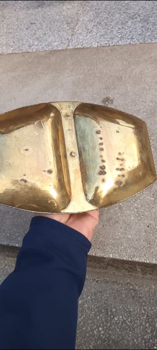 Bomboniera veche din Bronz