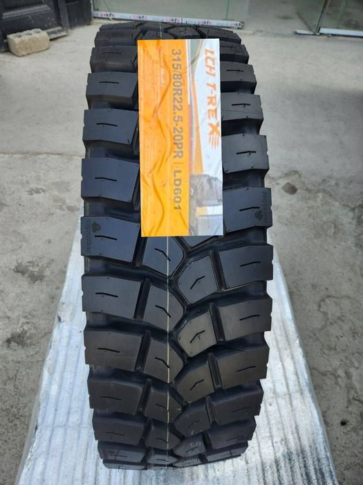 Шина 315/80R22.5 Ҳар-хил завод ва протекторлари