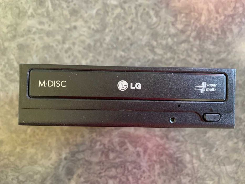 Продам LG DVD за 100000 тыс