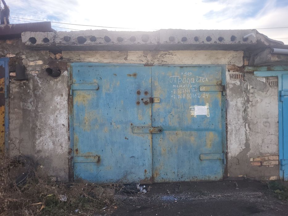 Продам гараж район 1а