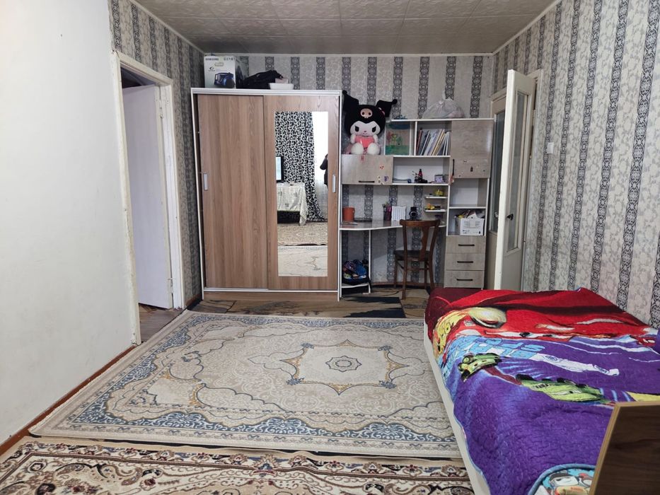 2-комн., 4 этаж, 7 мкр. (напротив 9 мкр.)