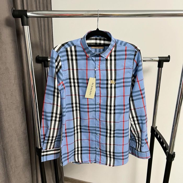 Camasa BURBERRY super calitate