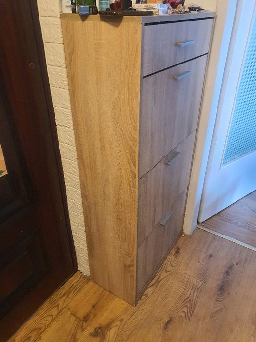 Шкаф за обувки малко ползван