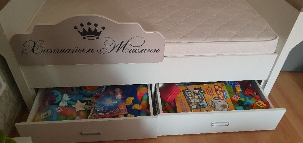 Продам детскую кровать