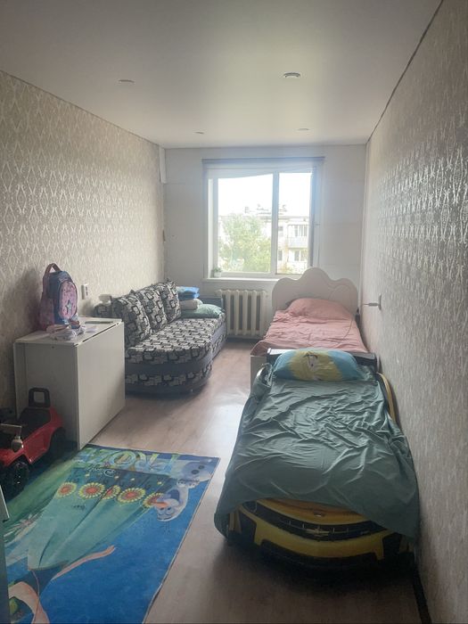 Продам 3 комнатную квартиру