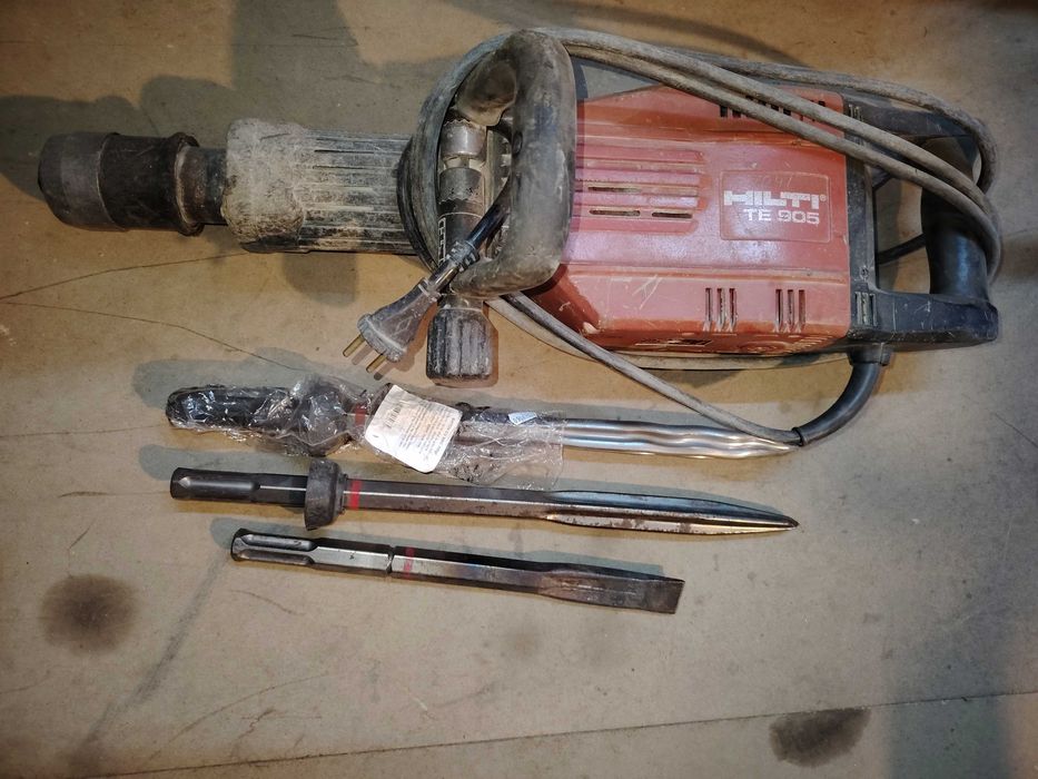 milwaukee m18 C18PD/ hilti TE905/rigla vibranta