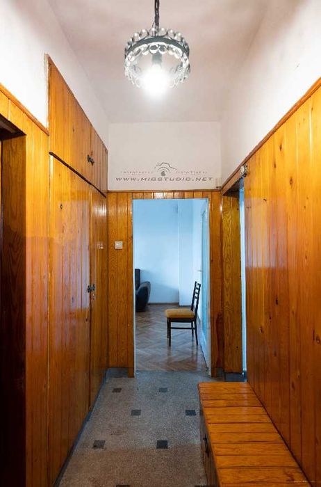 Дава се под наем Тристаен апартамент в София, Зона Б-18 - 91 кв.м за 561 € - Снимка #3