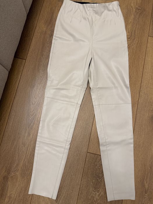 Кожен бежов  клин Zara