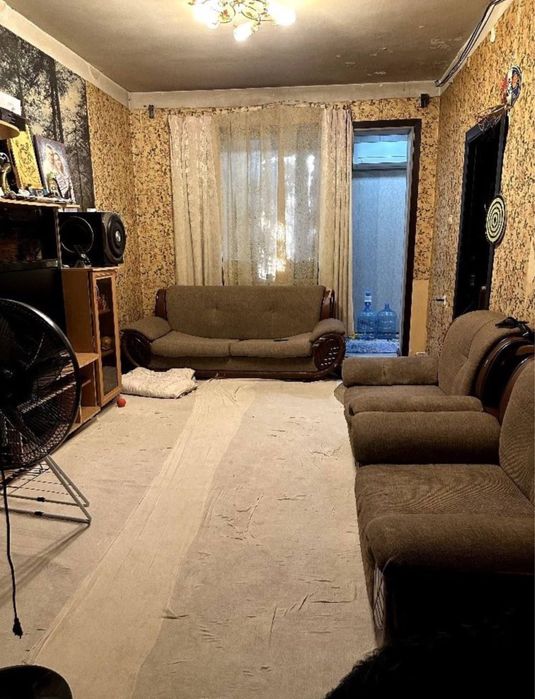 -Чил 9 квартал‼️ 2/4/4 Балкон 1.5х6 Продам