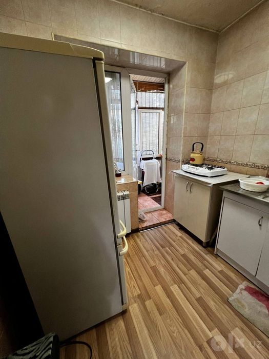 Продаётся 1 комнатная  Чиланзар 8квартал