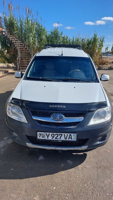 Лада Ларгус Кросс 2019 г.