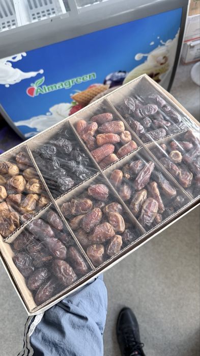 Финики, Хурма, склад!