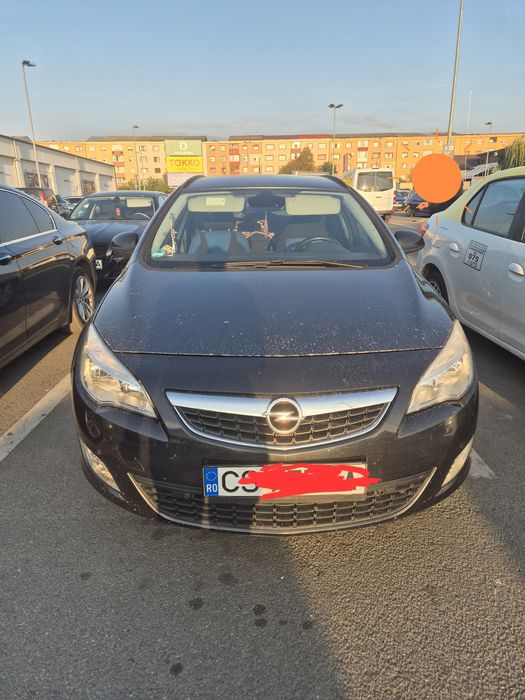 Opel Astra J 1.7cdti  diesel 2012