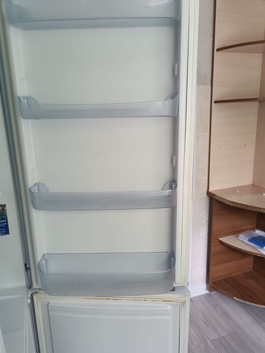 Продам холодильник нерабочая