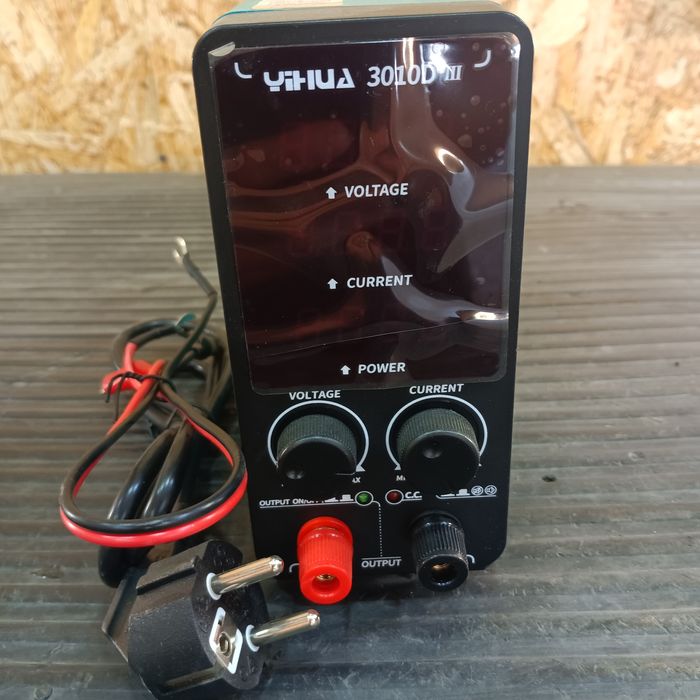 Лабораторный блок питания