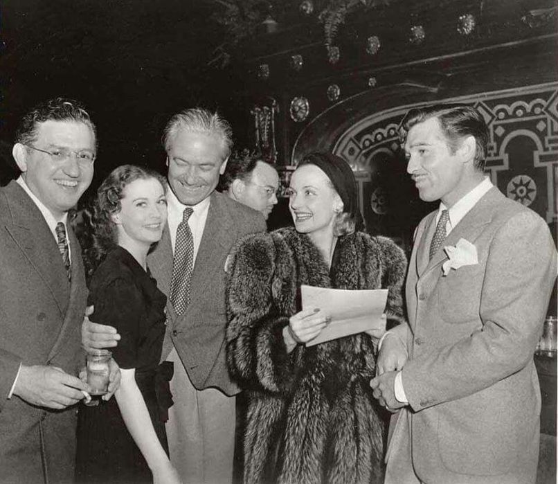 Imprimanta CANON,model nou alb negru,pret negociabil