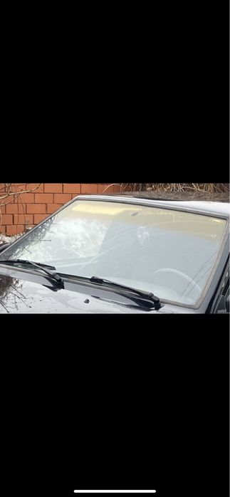 Продам лоловое стекло ваз 2114