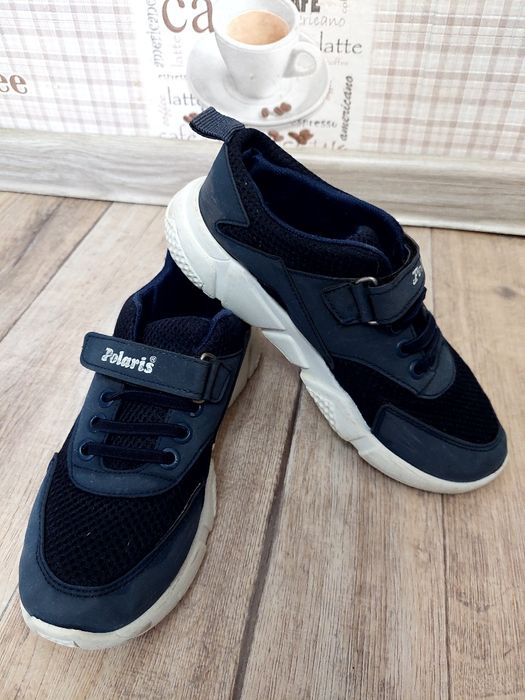 Продам туфли, кроссовки 32 размеры