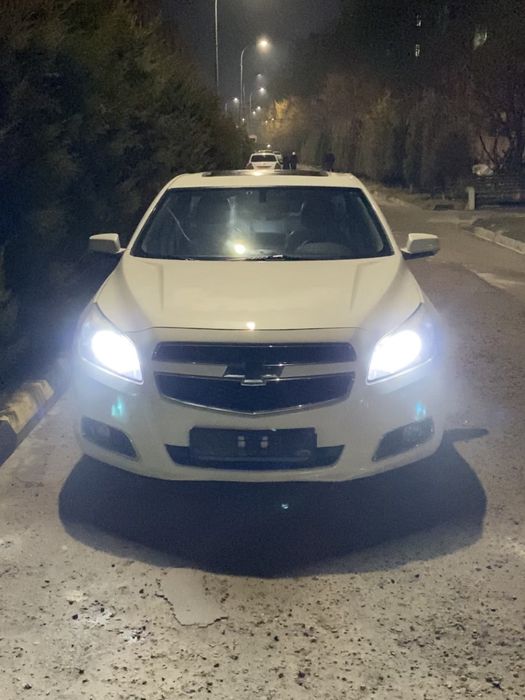 Malibu 1 MT Srochna Sotiladi