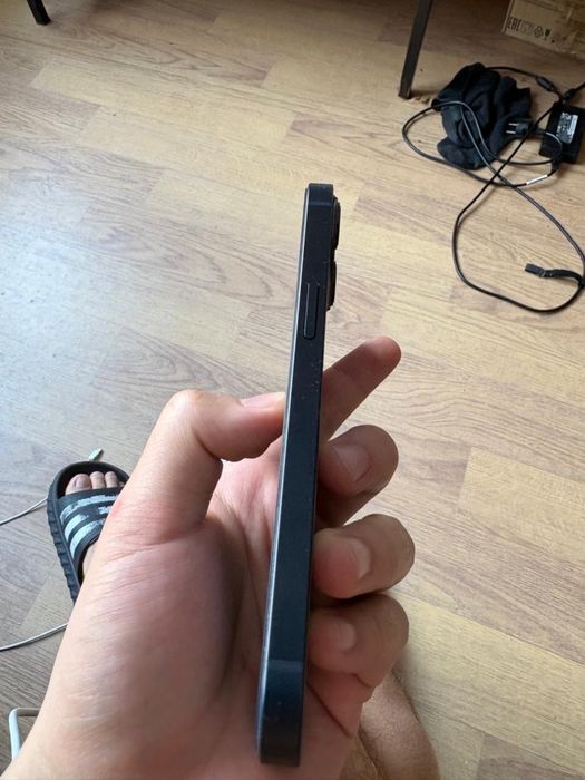 Айфон 13, АКБ 100%