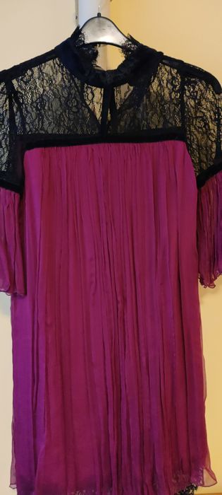 Nissa rochie din mătase cu dantela