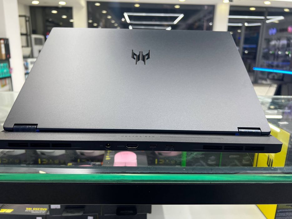 Acer Predator Helios 16 Ai