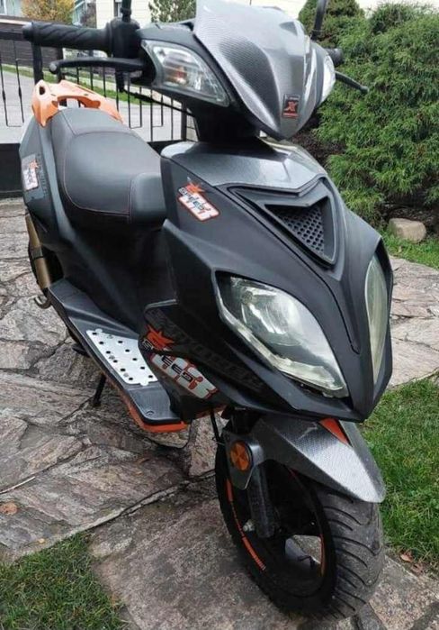 Scooter 49cc Explorer