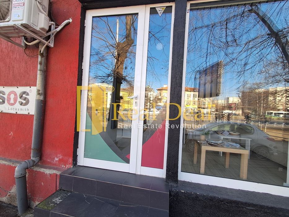 Дава се под наем Магазин в София, Зона Б-18 - 25 кв.м за 300 € - Снимка #4