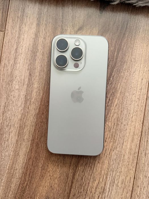 Iphone 15 pro 128 gb