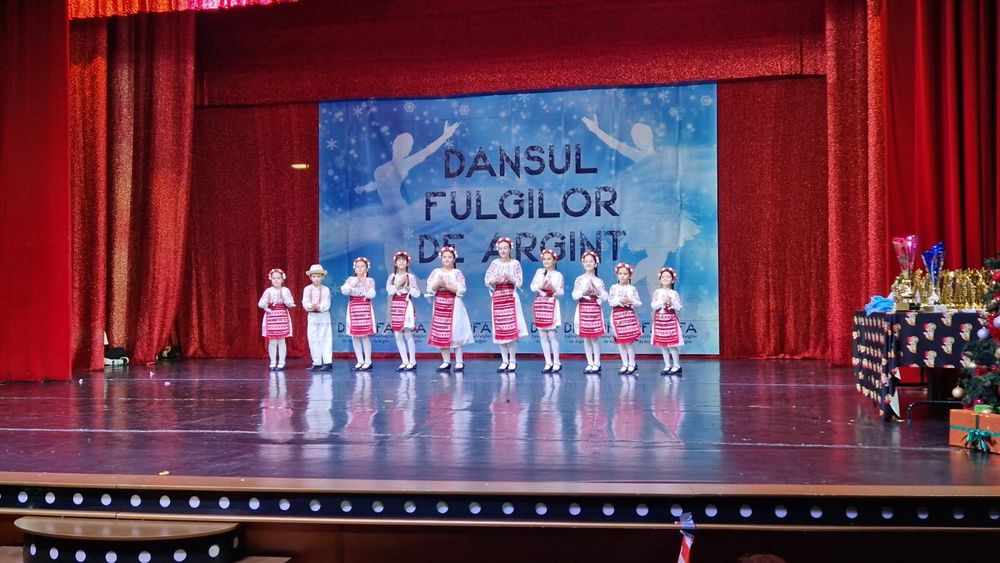 Dansuri populare pentru copii bucuresti sector