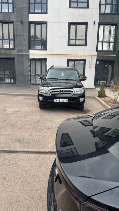 Сдам в аренду авто на долгий срок
