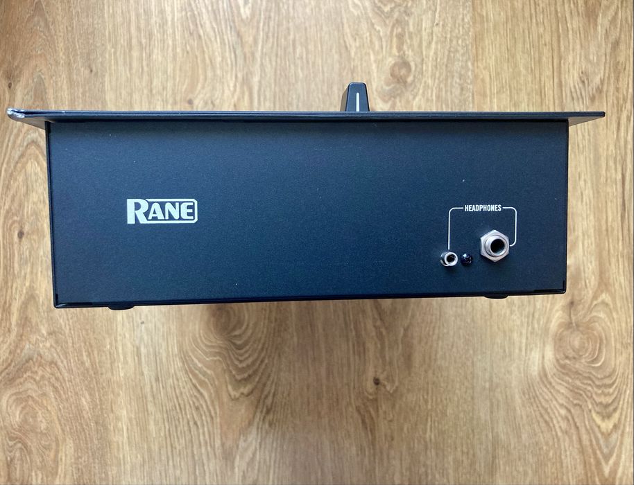 Смесител Rane Sixty-One