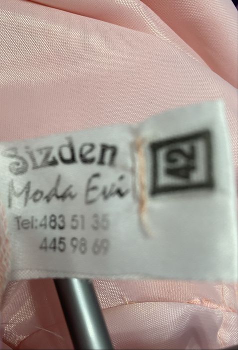 Rochie elegantade culoare roz