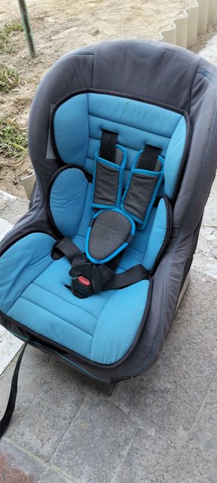 Детское автомобильное кресло