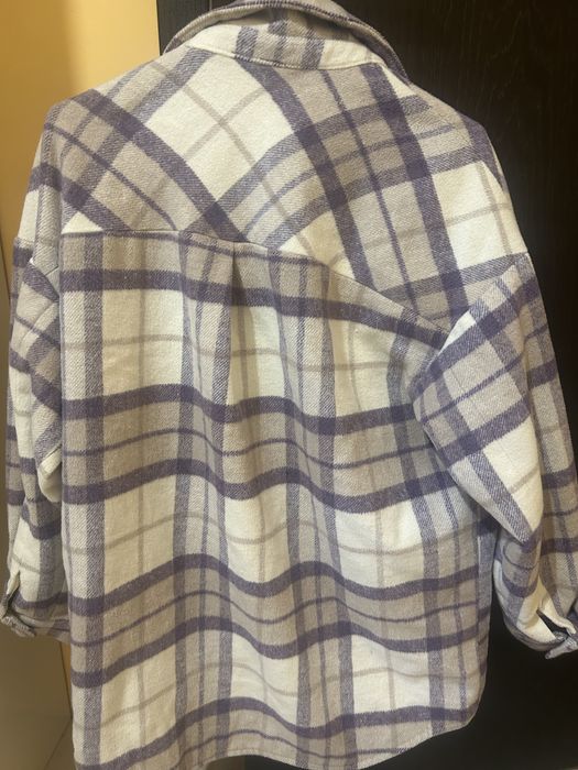 Плътна риза с копчета тип палто