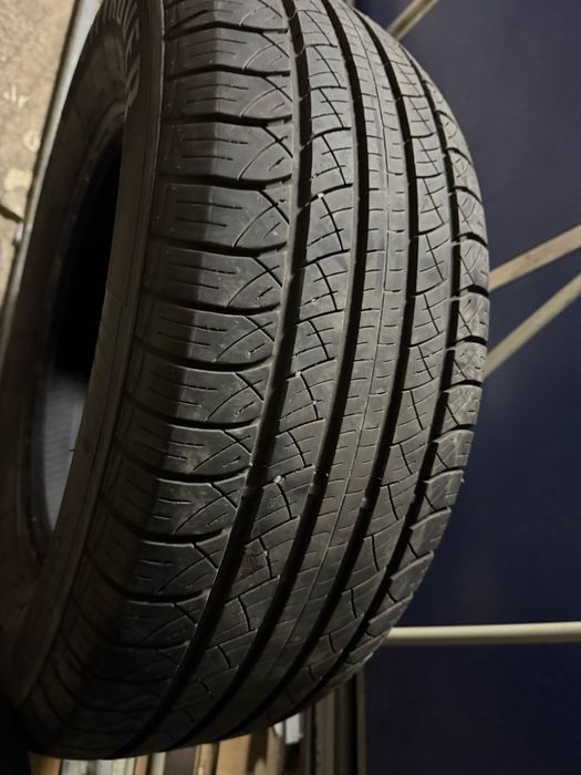 Продам б/у резину