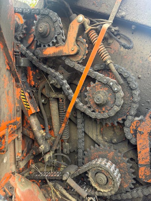 Vand balotiera ca piese de schimb.