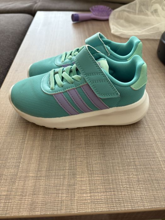 Adidas маратонки