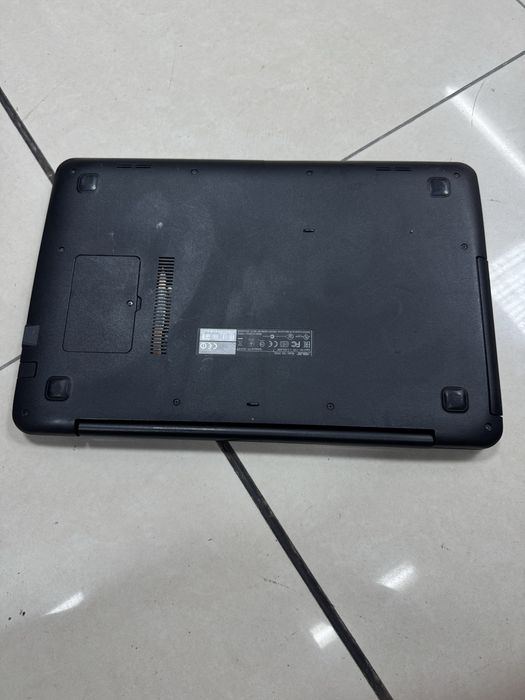 Лаптоп ASUS X555LJ i3