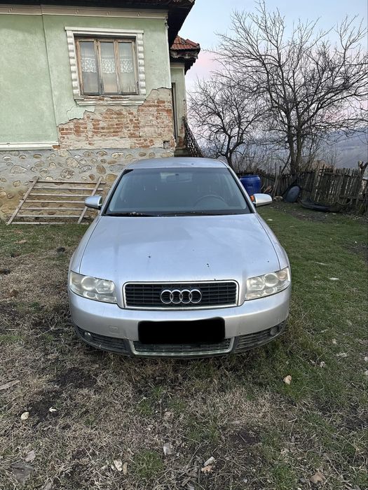 Vand Audi a4, pentru dezmembrări