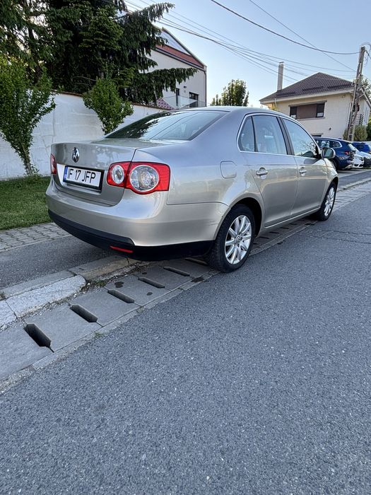 VOLKSWAGEN Jetta 2008 — imagine 3