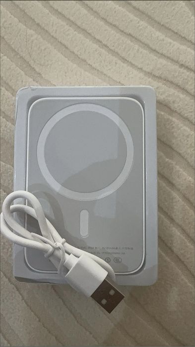 15Pro Max чехол и Powerbank iPhone