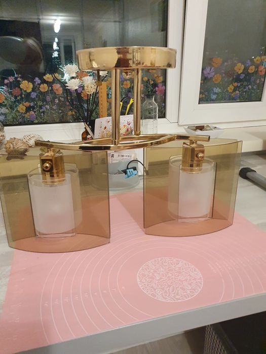 Люстры на 1 и 2 лампочки