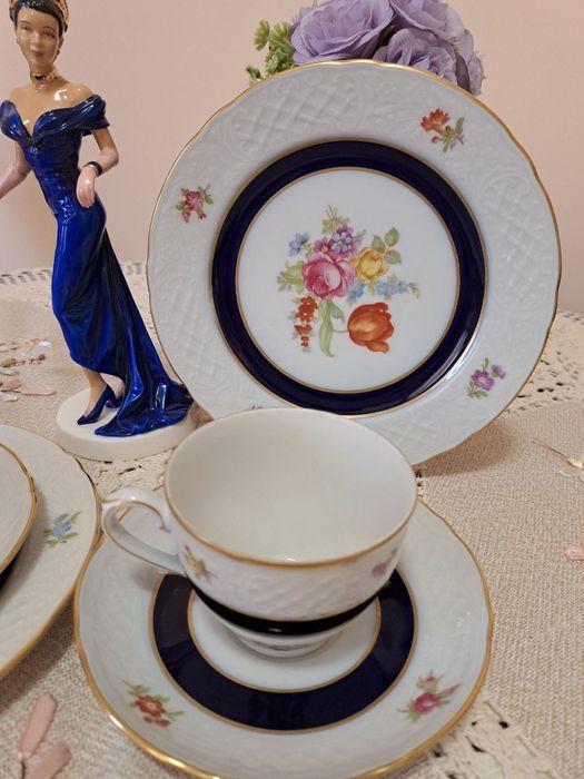 Прелестен порцелан