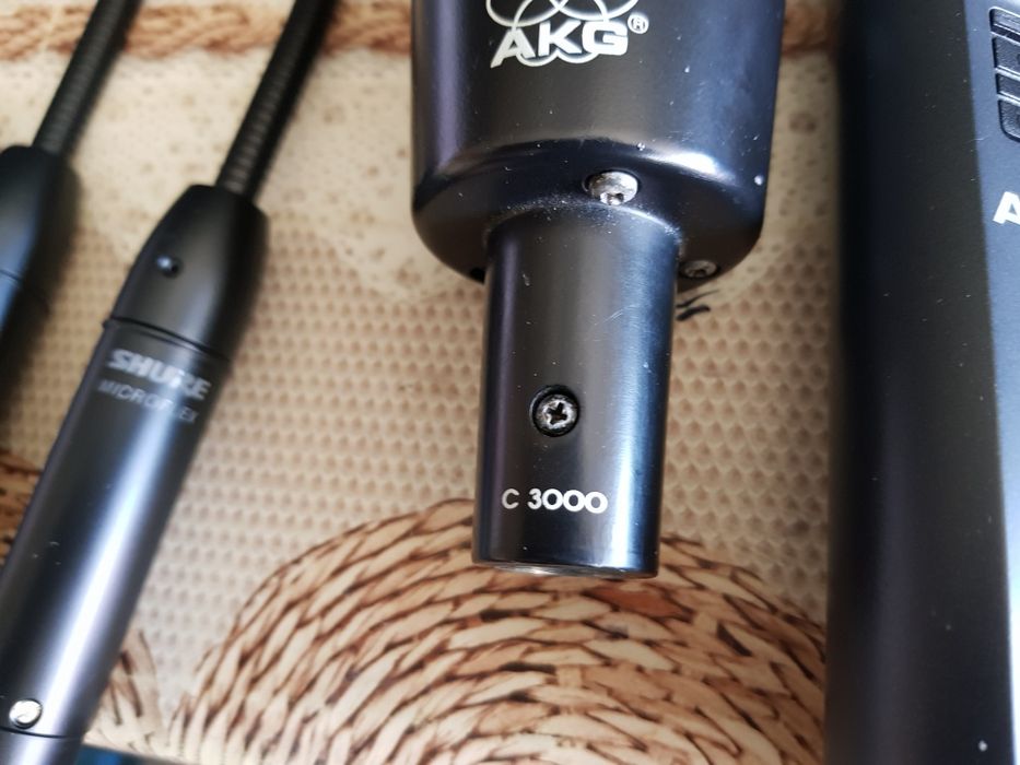 AKG-микрофони и др.