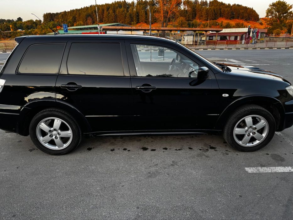 Mitsubishi outlander
