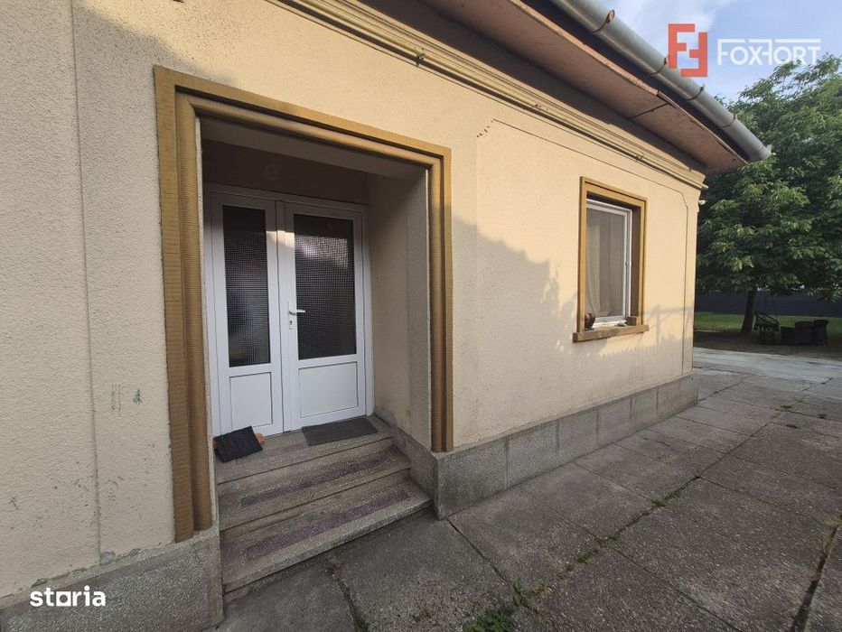 Casa individuala cu 2 spatii comerciale inchiriate – zona Lipovei