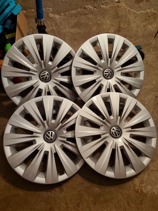 Set jante tablă R15 + capace originale Volskwagen R15